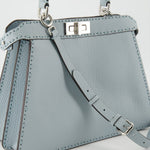Peekaboo Soft Medium – Light Blue