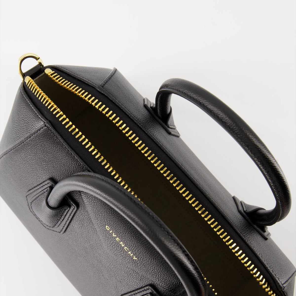 Black Leather Antigona Handle Bag