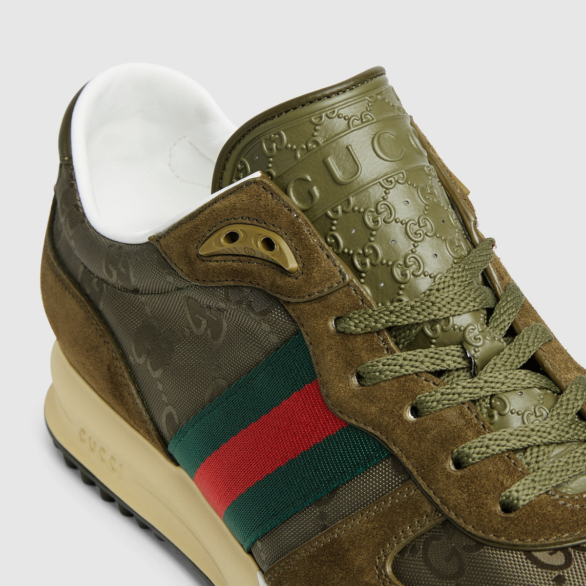 Re-Motion sneaker