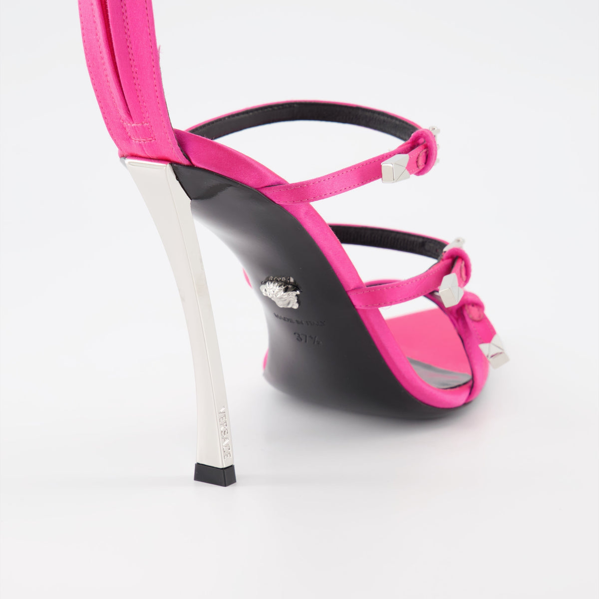 Pin-Point Strappy Sandals