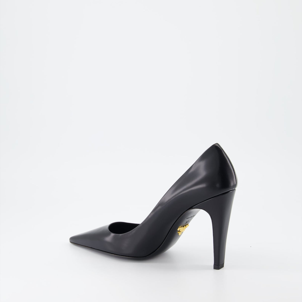 Leather Pointed-Toe Pumps