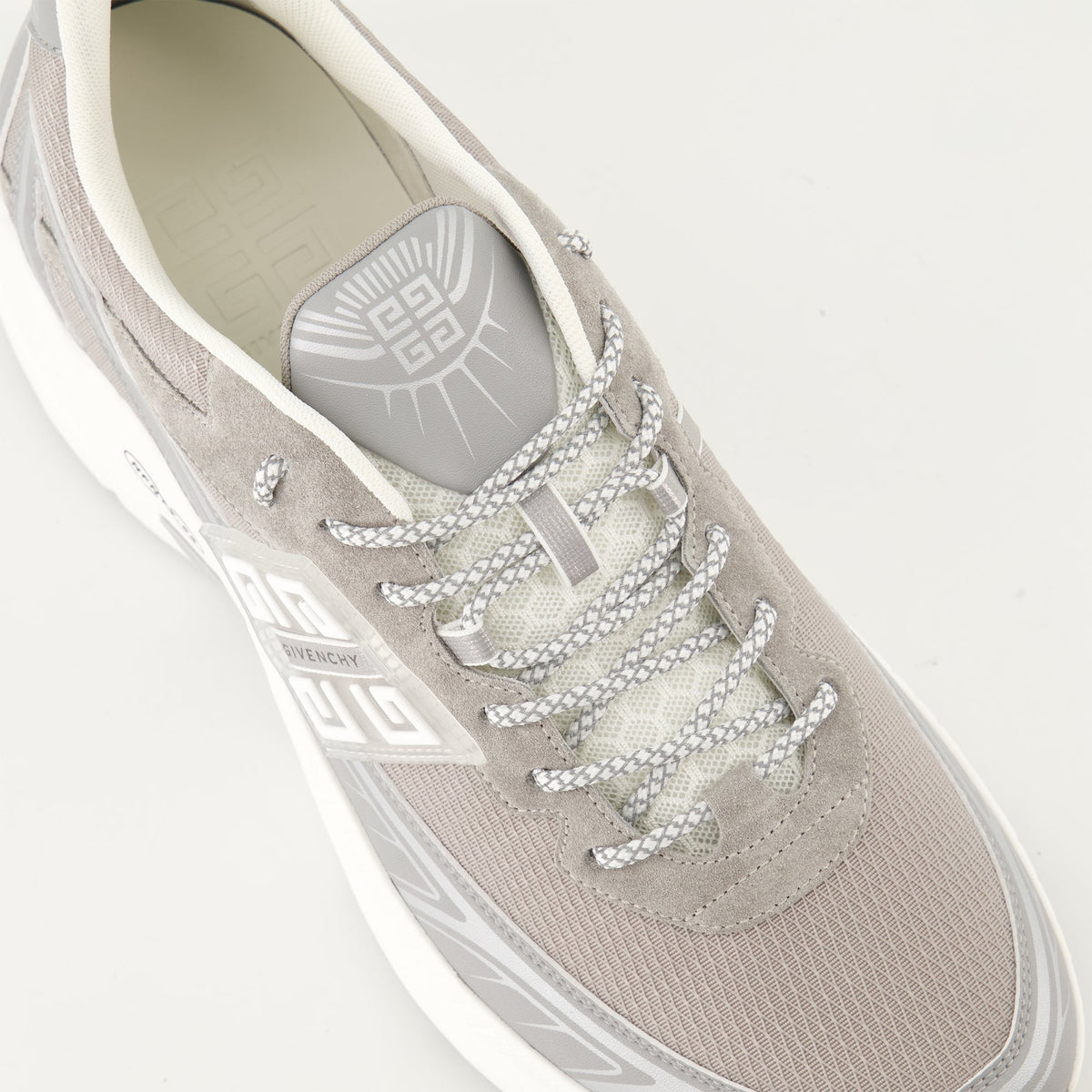 NFNTY-52 Sneakers