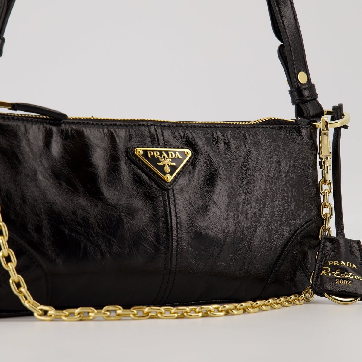 Leather Shoulder Bag with Chain Strap