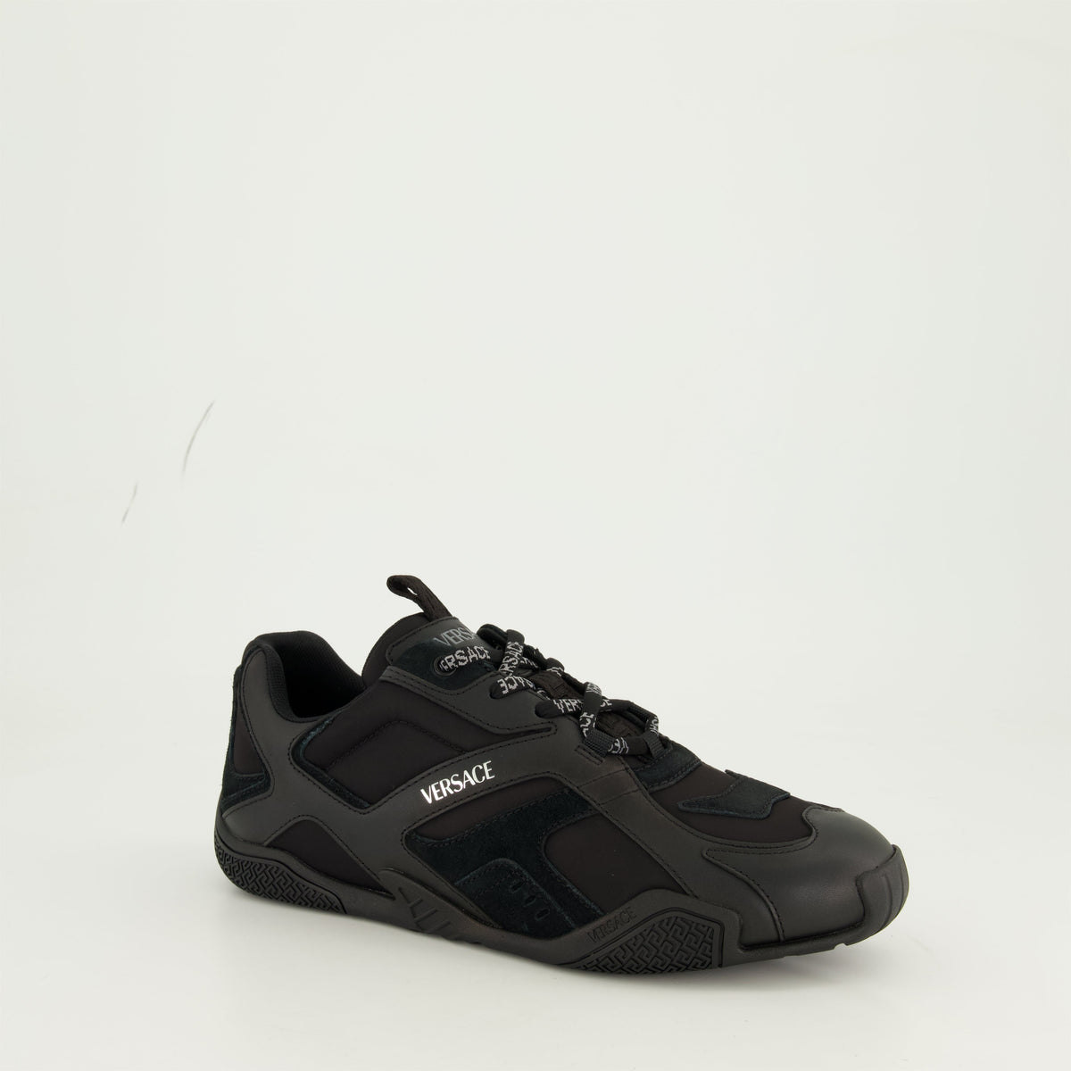 Galaxia Sneakers