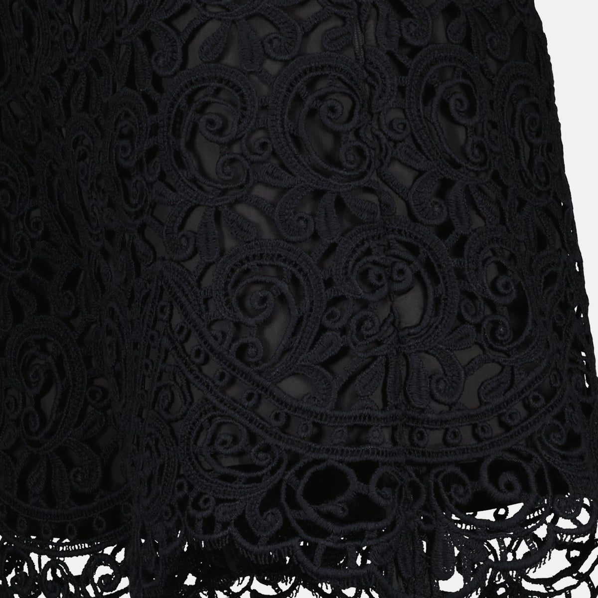 Macrame lace shorts